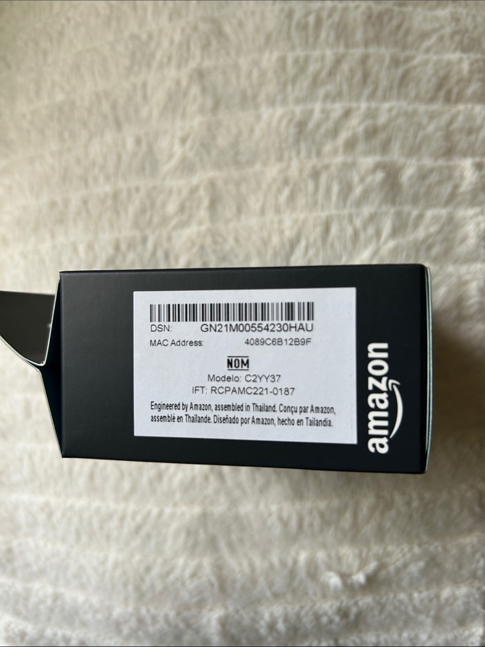 Amazon Smart Plug - White Compact Outlet Adapter - Picture 4 of 4